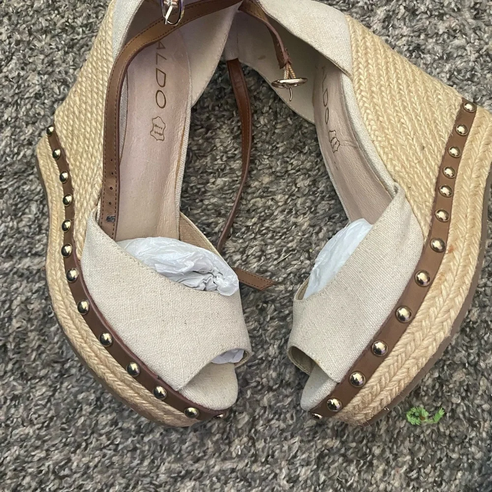 Aldo - Picture 6 of 14